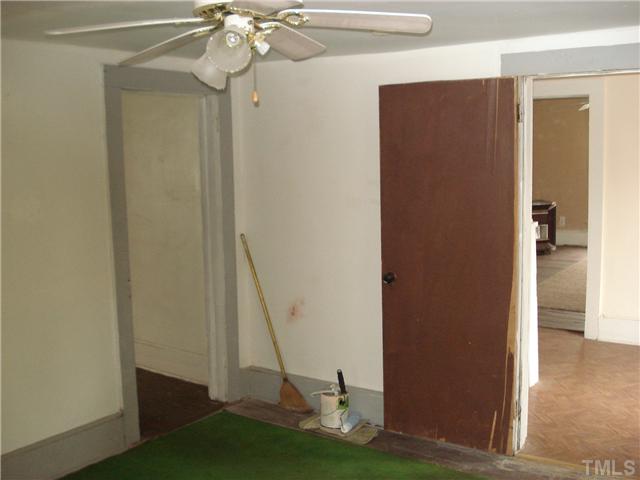 225 East South Street Raleigh, NC 27601 - Photo 8 of 9 Gallery Image 8