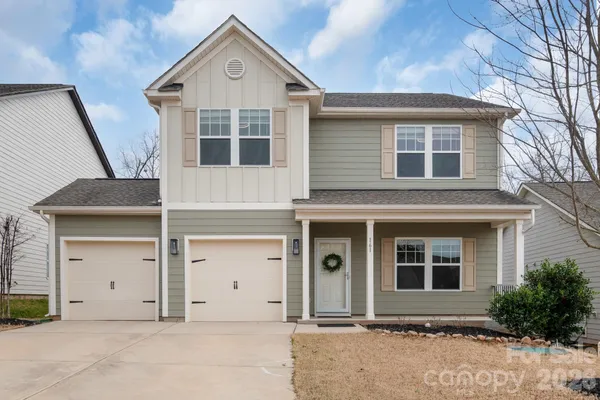 $365,000 | 161 Old Harbor Drive, Mount Gilead, NC 27306