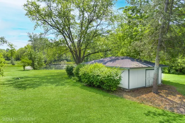 $1,950,000 | 153 Algonquin Road, Barrington Hills, IL 60010