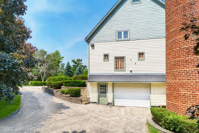 $1,950,000 | 153 Algonquin Road, Barrington Hills, IL 60010