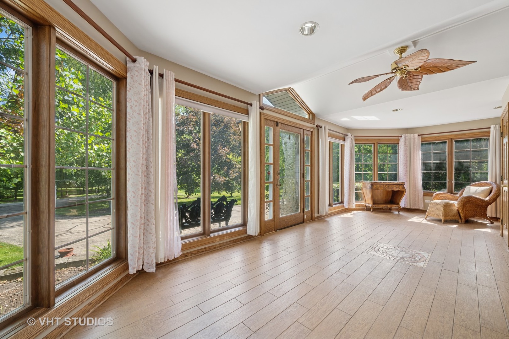 153 Algonquin Road Barrington Hills, IL 60010 - Photo 10 of 95