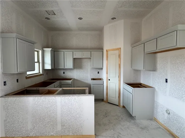 $283,000 | 125 Cotton Cove, Snook, TX 77879