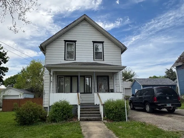$250,000 | 43 North Green Street, Carpentersville, IL 60110