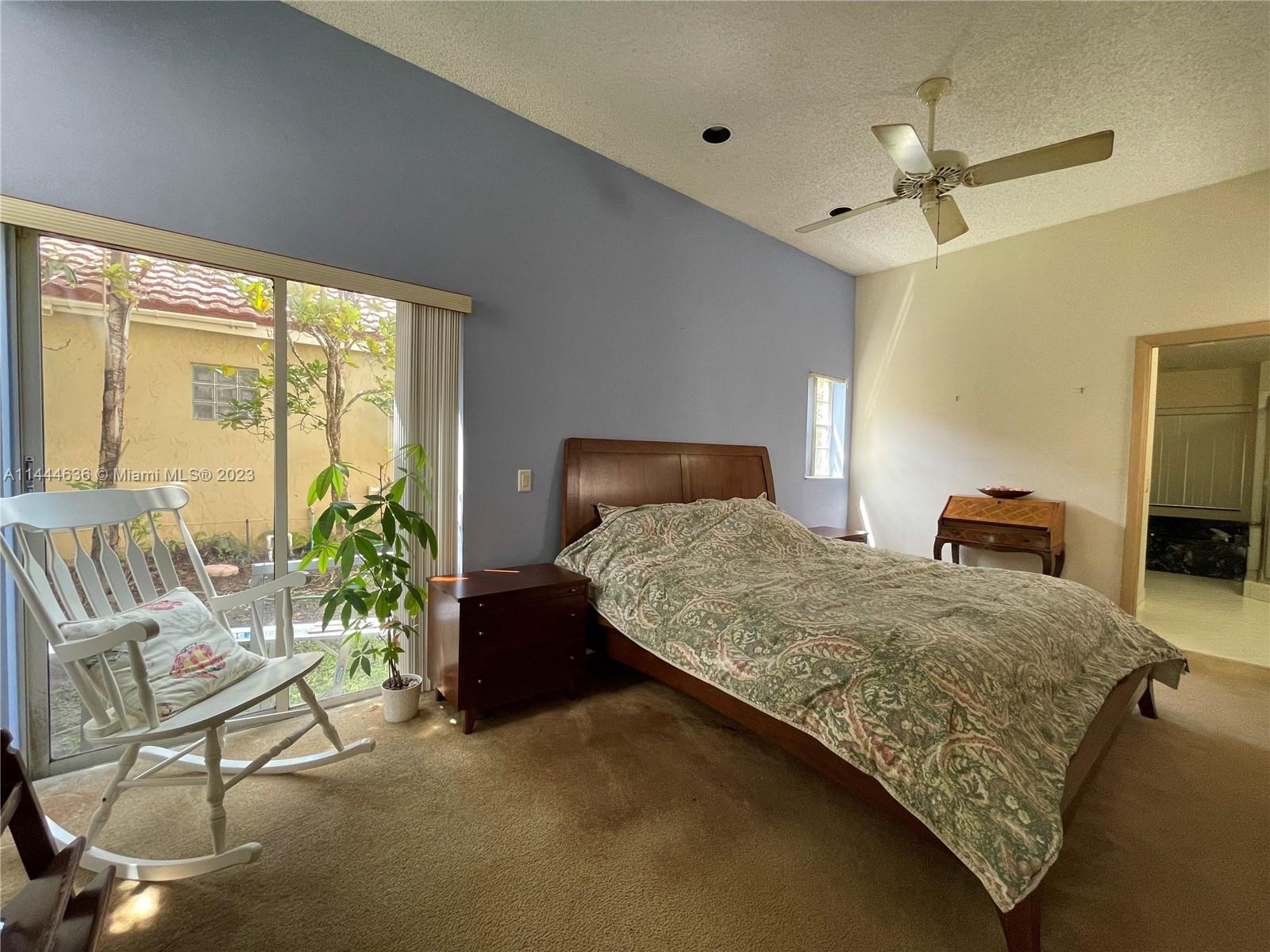 1535 Seabay Road Weston, FL 33326 - Photo 14 of 23 Gallery Image 14