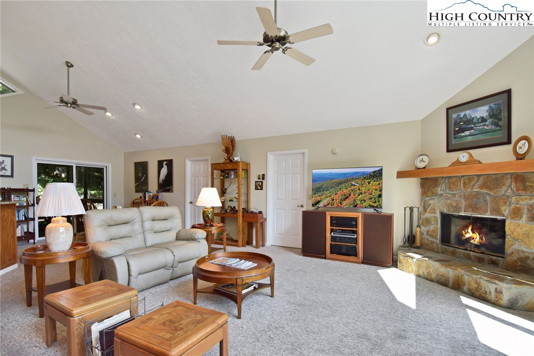 313 Ridgeview Road Sugar Mountain, NC 28604 - Photo 11 of 34 Gallery Image 11