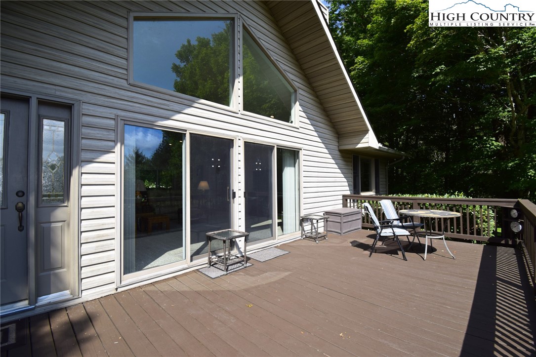 313 Ridgeview Road Sugar Mountain, NC 28604 - Photo 4 of 34 Gallery Image 4