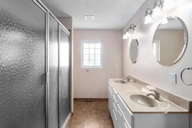 $325,000 | 2484 North Parkridge Street, Wichita, KS 67205