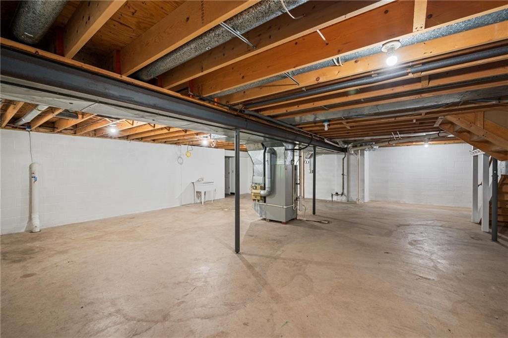 2996 Mercer West Middlesex Road West Middlesex, PA 16159 - Photo 48 of 48 a view of an empty room