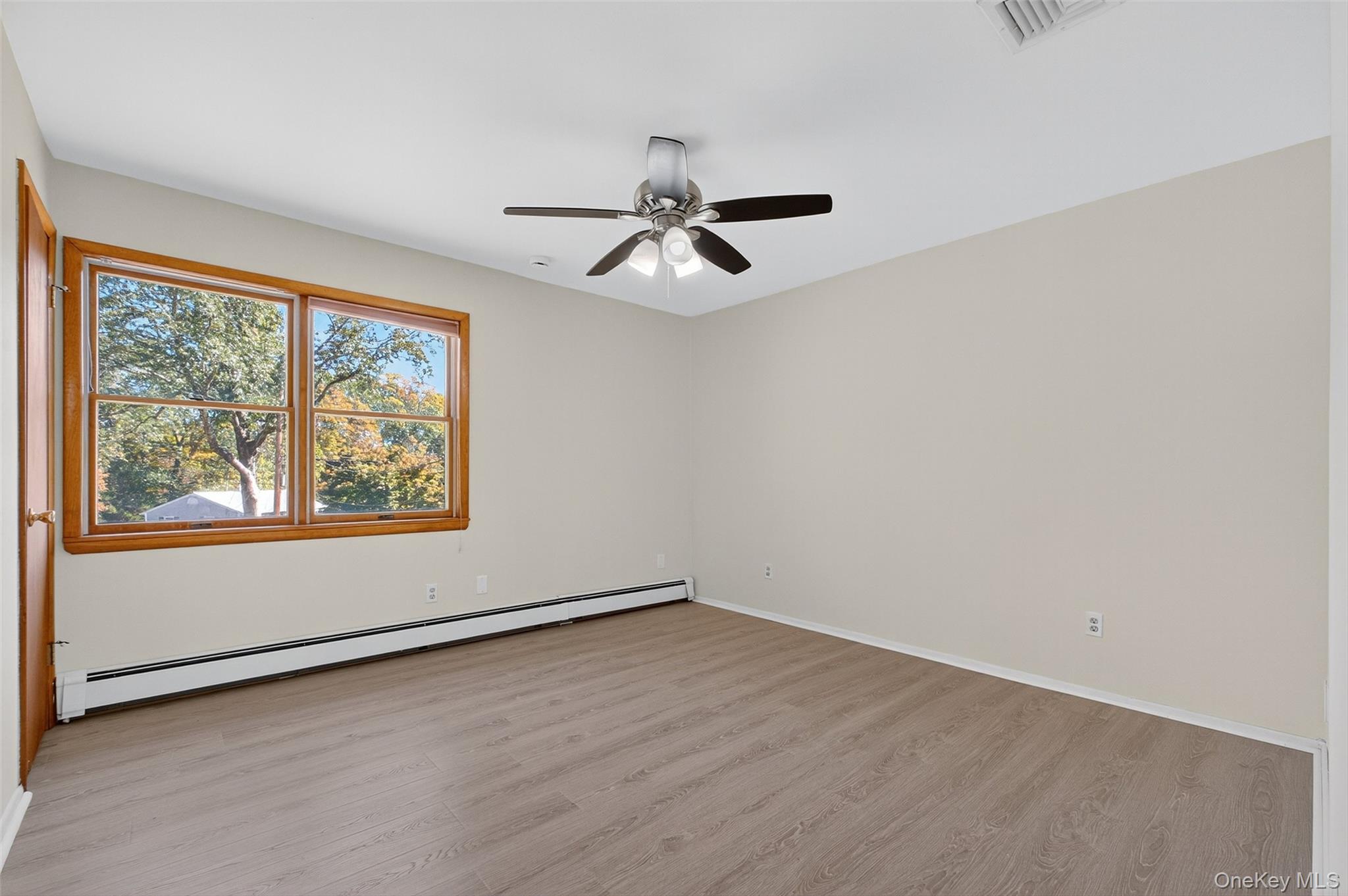 97 Friendly Road Mahopac, NY 10541 - Photo 42 of 49 Bedroom in accessory apartment