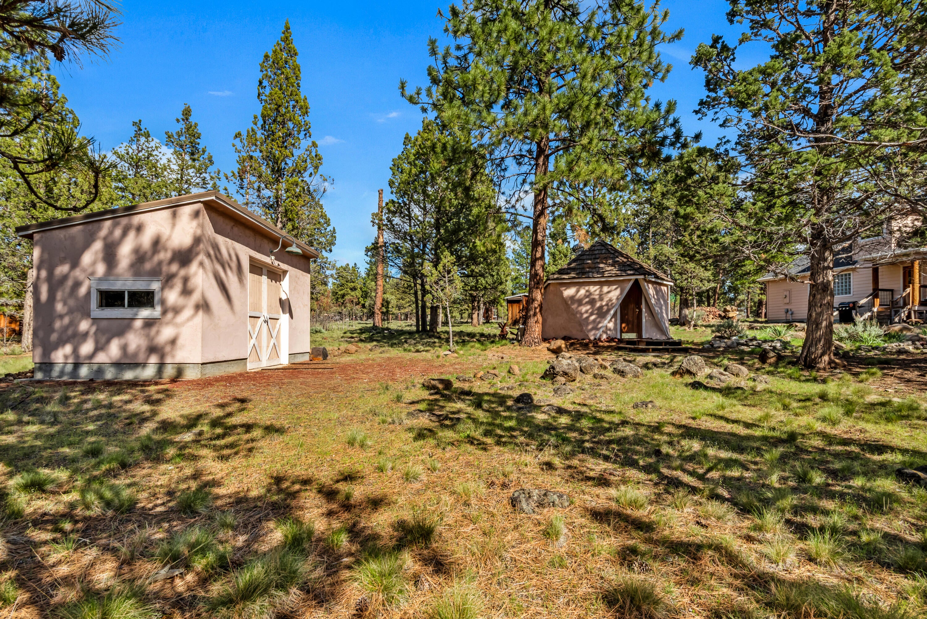 69410 Green Ridge Loop Sisters, OR 97759 - Photo 24 of 26 24