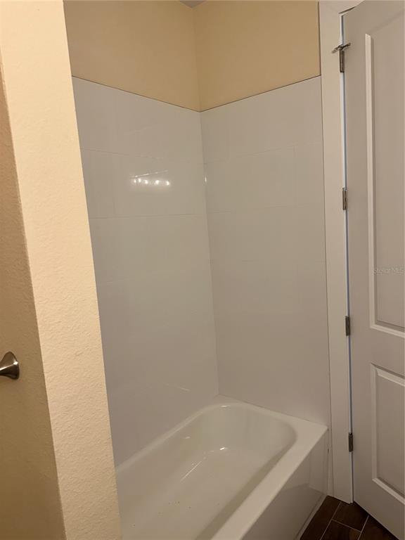 4011 Amber Road Valrico, FL 33594 - Photo 19 of 32 Gallery Image 19