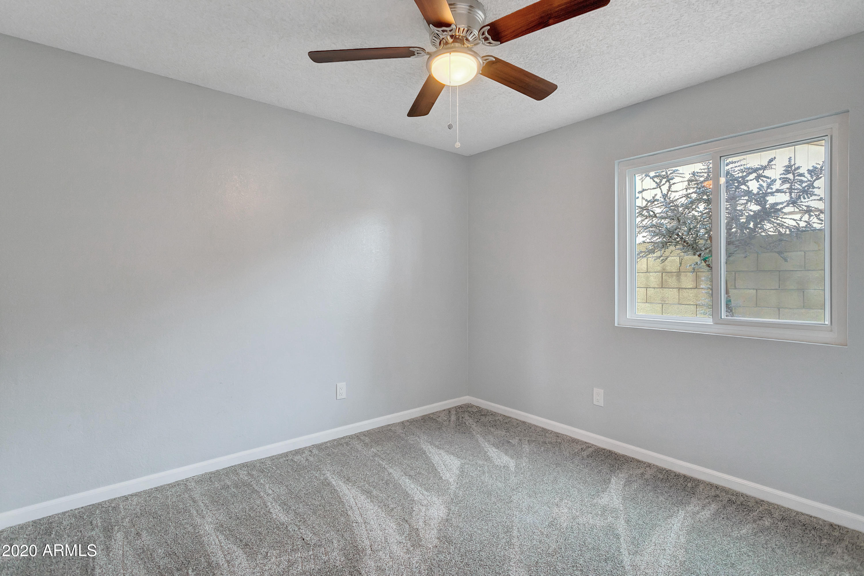1917 East Grandview Road Phoenix, AZ 85022 - Photo 9 of 33 Second Bedroom