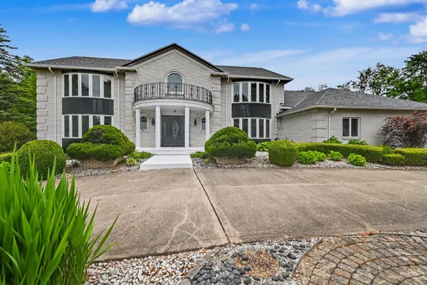 $899,900 | 1071 Sheirer Road, Mansfield, OH 44903