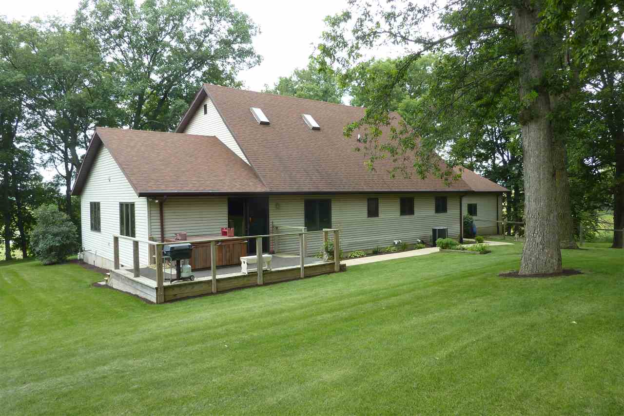 2567 State Rte 19 Akron, IN 46910 - Photo 2 of 28