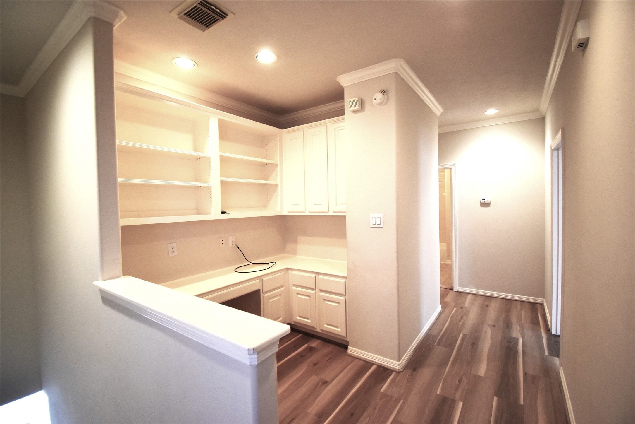 2835 Briarhurst Park Houston, TX 77057 - Photo 13 of 28