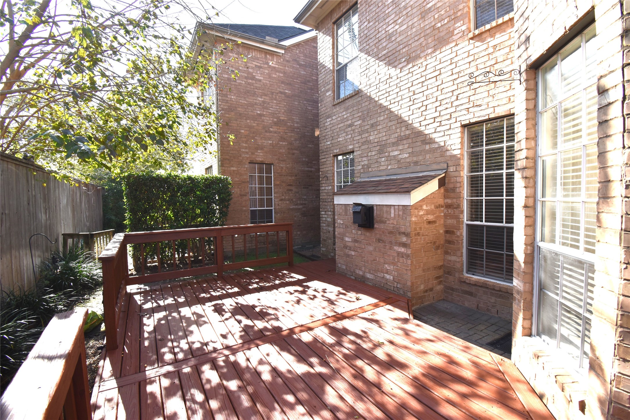 2835 Briarhurst Park Houston, TX 77057 - Photo 26 of 28