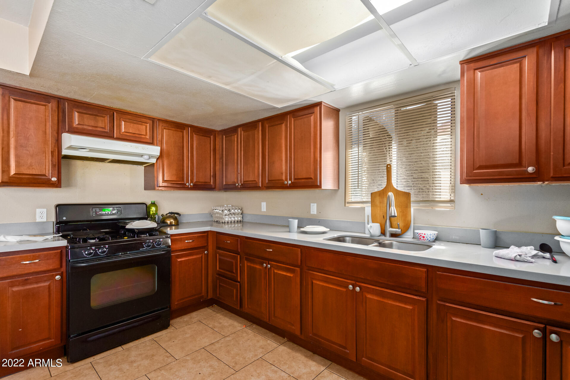 30 West Fremont Rd. Phoenix, AZ 85041 - Photo 8 of 40 09- Fremont