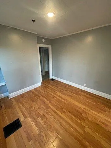 $254,000 | 227 Douglas Avenue, Kalamazoo, MI 49007