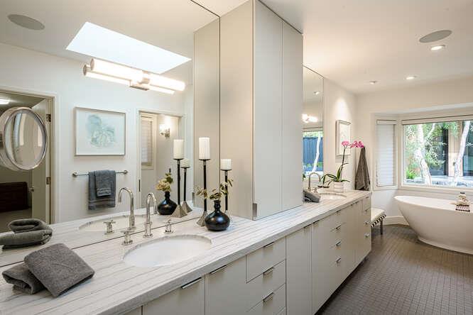 747 Bromfield Road Hillsborough, CA 94010 - Photo 30 of 76