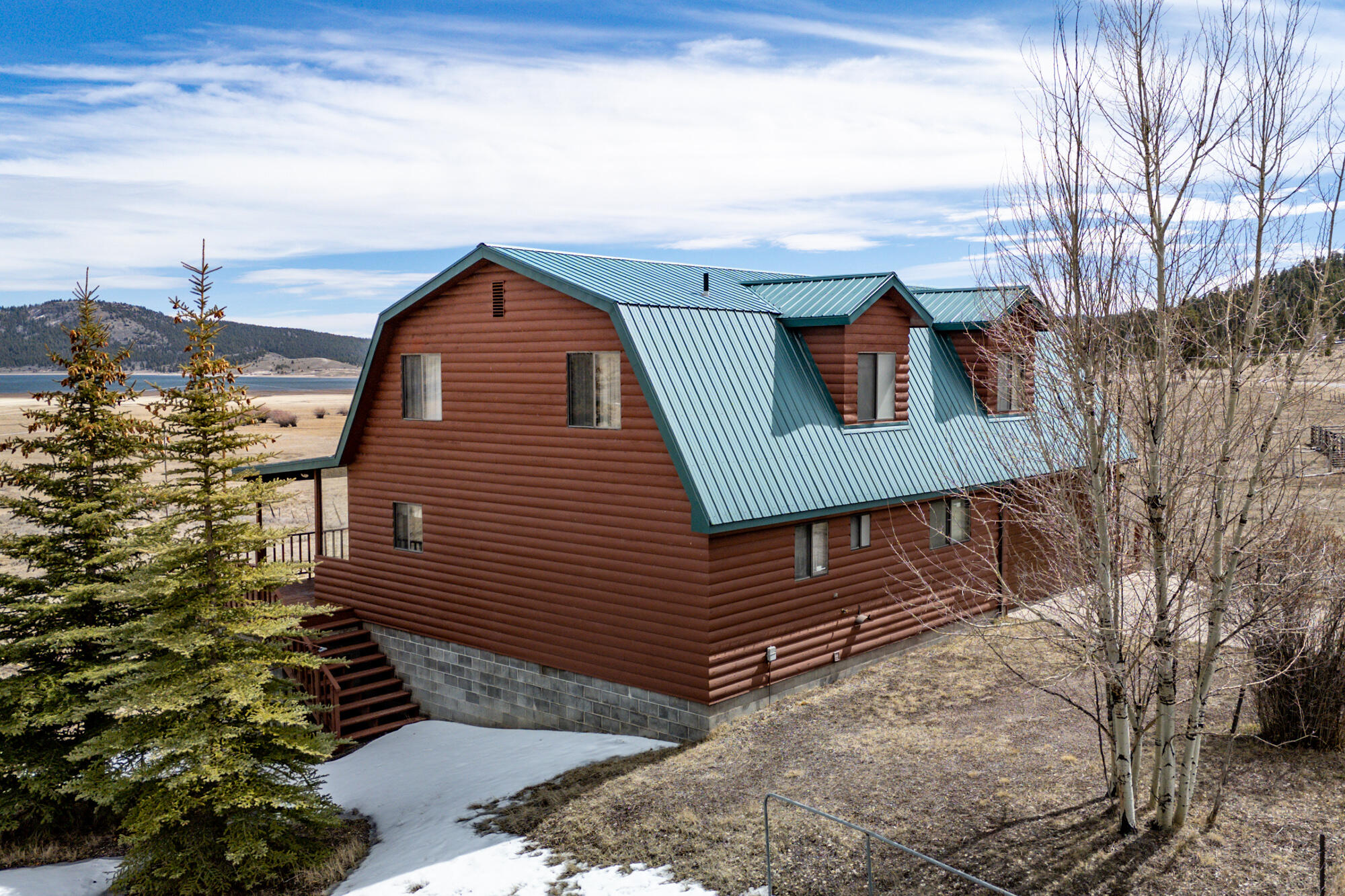 297 West Shore Road Panguitch, UT 84759 - Photo 5 of 58 297 S West Lake Shore-13