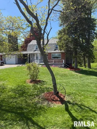 $250,000 | 14509 North Centerville Road, Edelstein, IL 61526