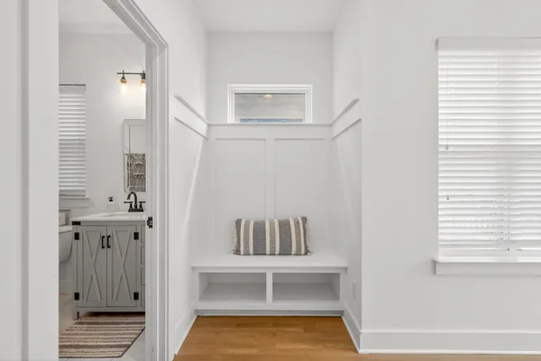 $3,300 | 5509 B Louisiana Avenue, Nashville, TN 37209