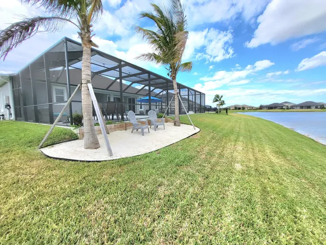 $4,800 | 8341 Paragrass Avenue, Melbourne, FL 32940