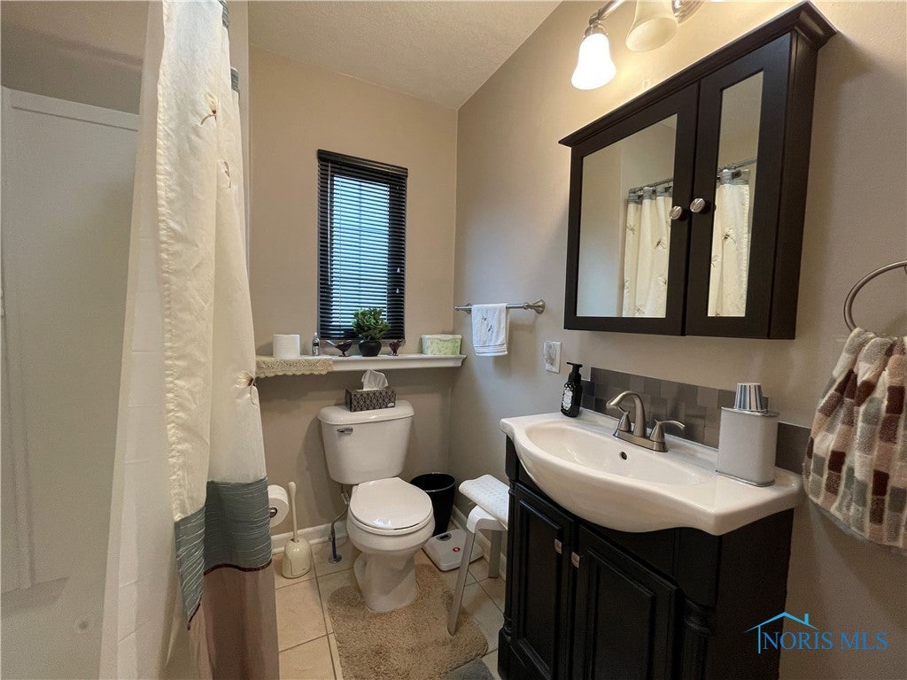 4120 Grantley Road Toledo, OH 43613 - Photo 16 of 27 Gallery Image 16