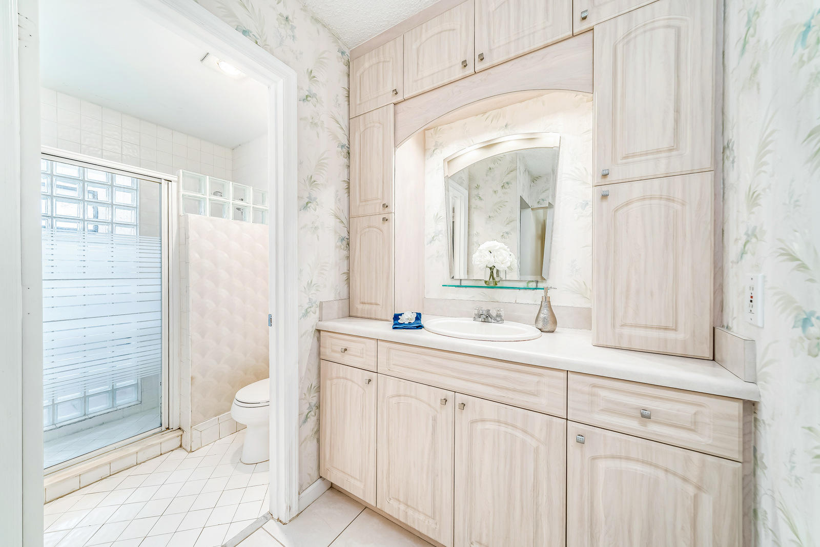 7430 Chablis Court Boca Raton, FL 33433 - Photo 32 of 47 Master Bath(down)