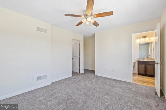 $1,950 | 776 Rising Sun Lane, Chambersburg, PA 17202