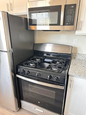$1,850 | 241 West Passaic Street, Unit 12B, Rochelle Park, NJ 07662