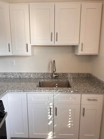 $1,850 | 241 West Passaic Street, Unit 12B, Rochelle Park, NJ 07662