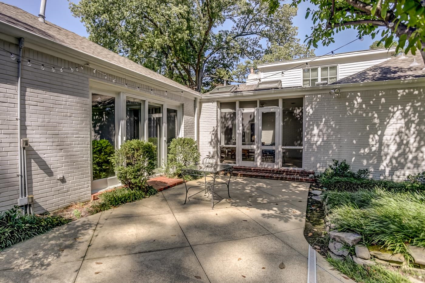 4481 Barfield Road Memphis, TN 38117 - Photo 32 of 32 a view of a house with outdoor space