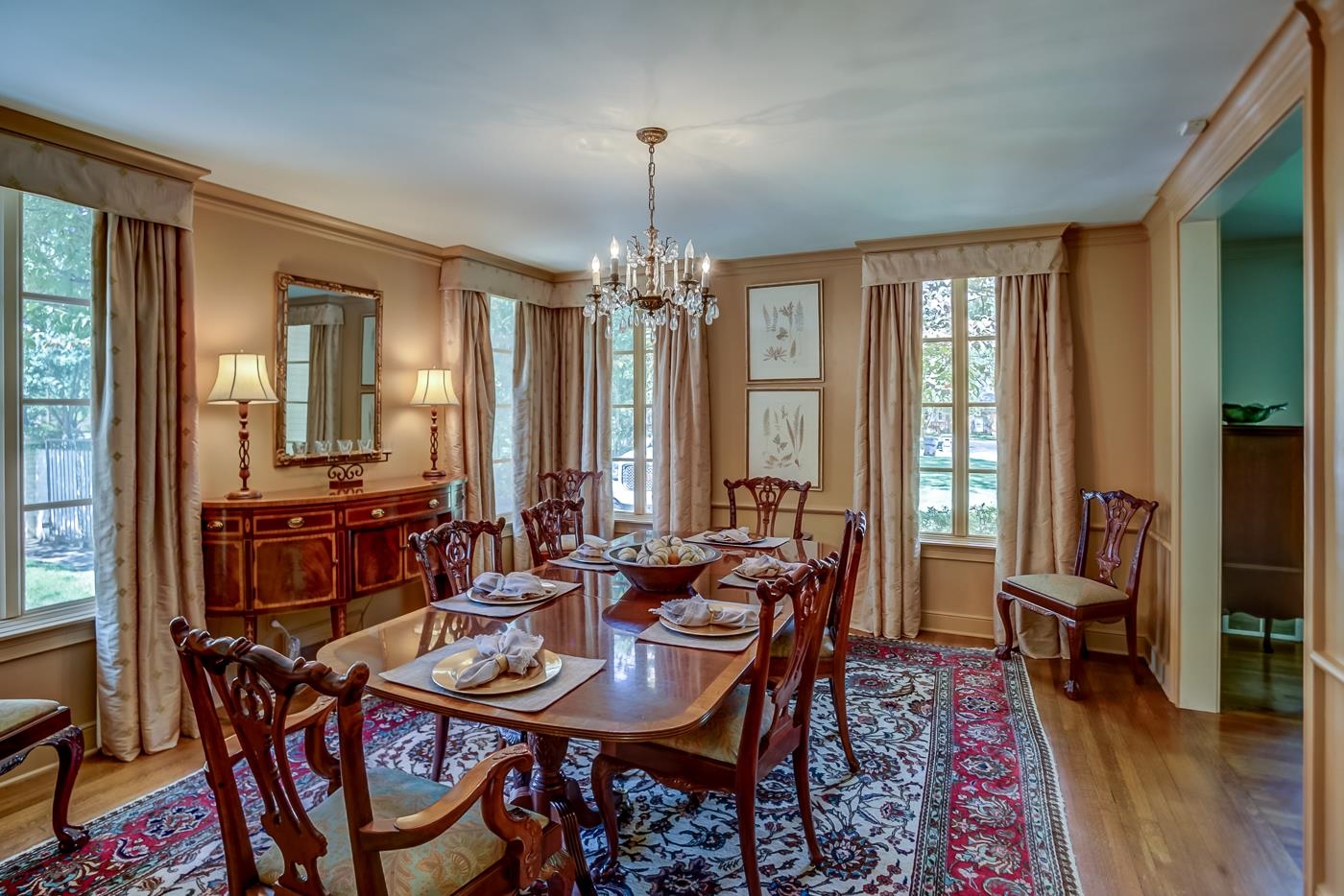 4481 Barfield Road Memphis, TN 38117 - Photo 5 of 32 a view of a a dining room with furniture window and wooden floor