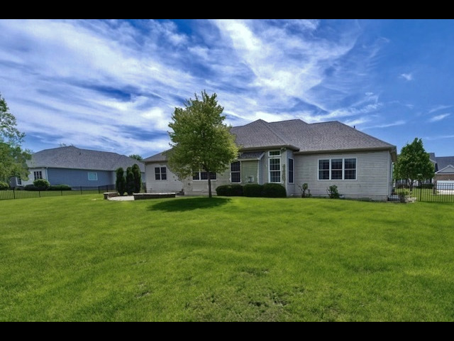 1248 Talon Lane Forsyth, IL 62535 - Photo 16 of 67