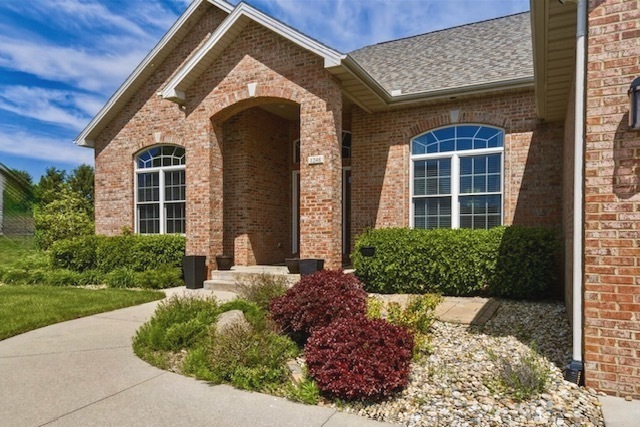 1248 Talon Lane Forsyth, IL 62535 - Photo 18 of 67 a front view of a house