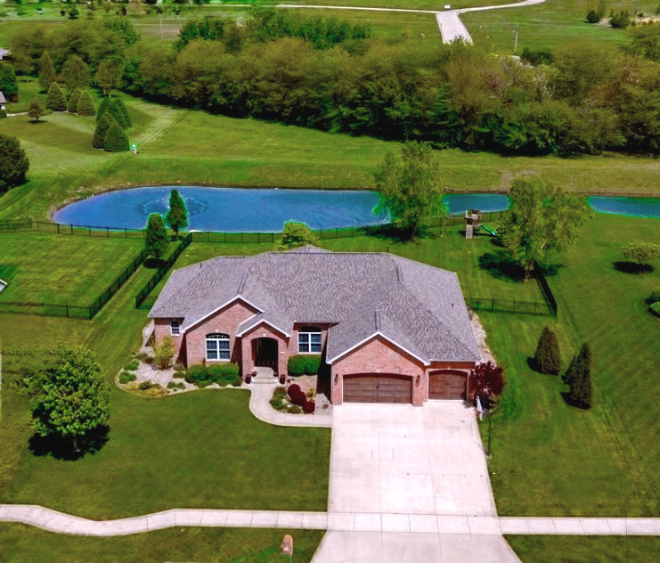 1248 Talon Lane Forsyth, IL 62535 - Photo 2 of 67