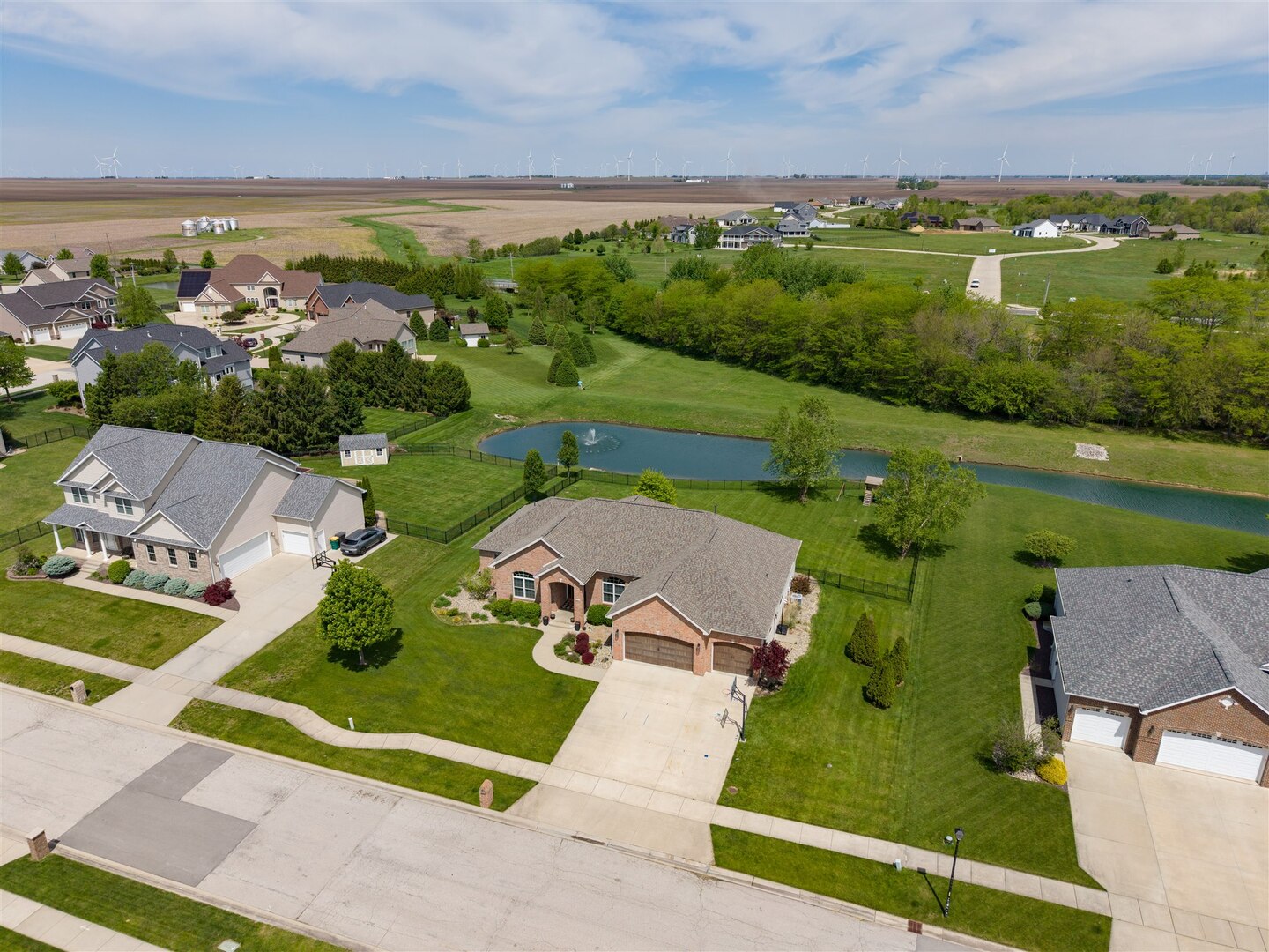 1248 Talon Lane Forsyth, IL 62535 - Photo 59 of 67 an aerial view of a house with a garden