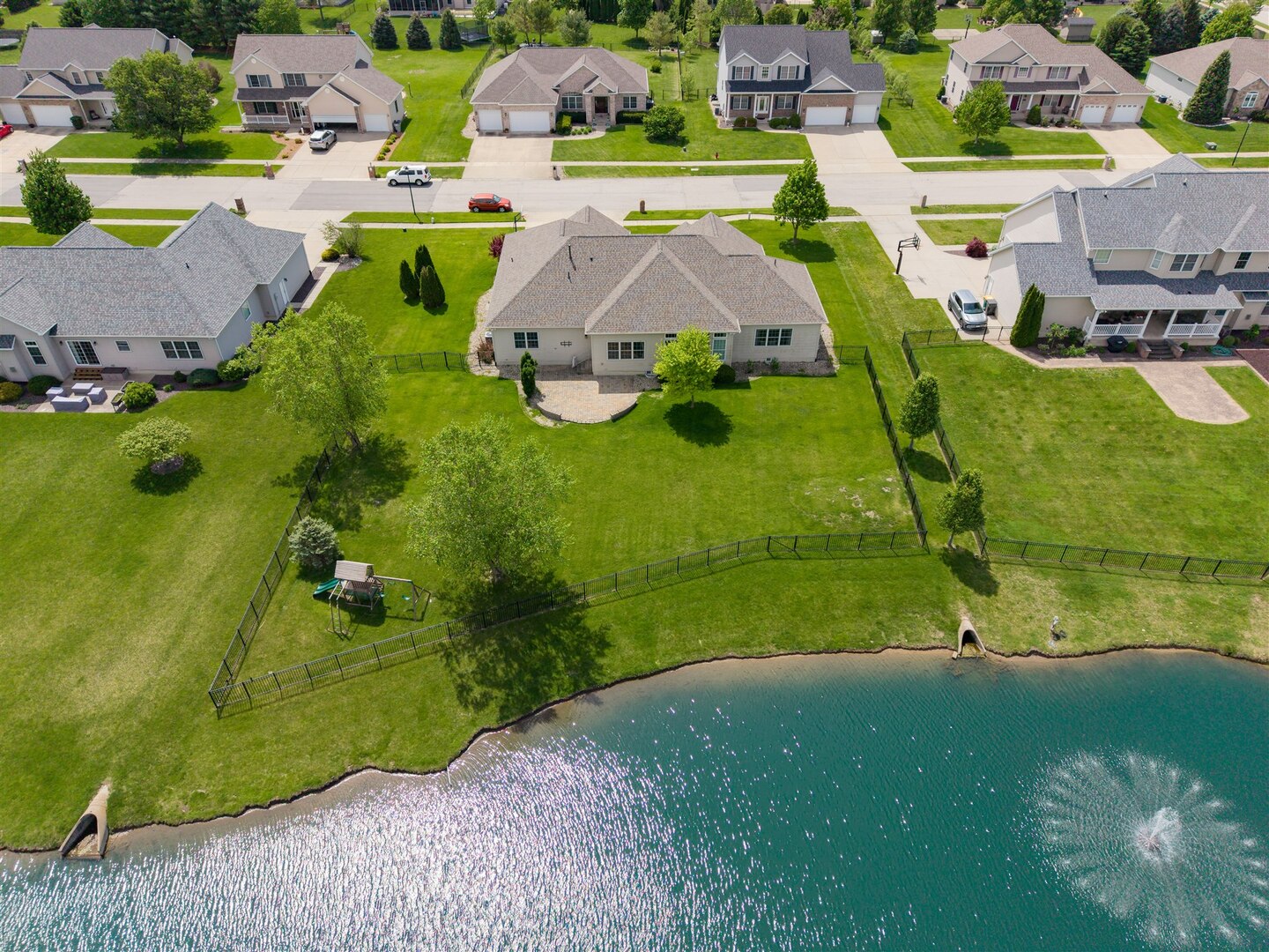 1248 Talon Lane Forsyth, IL 62535 - Photo 62 of 67 an aerial view of a house with a garden
