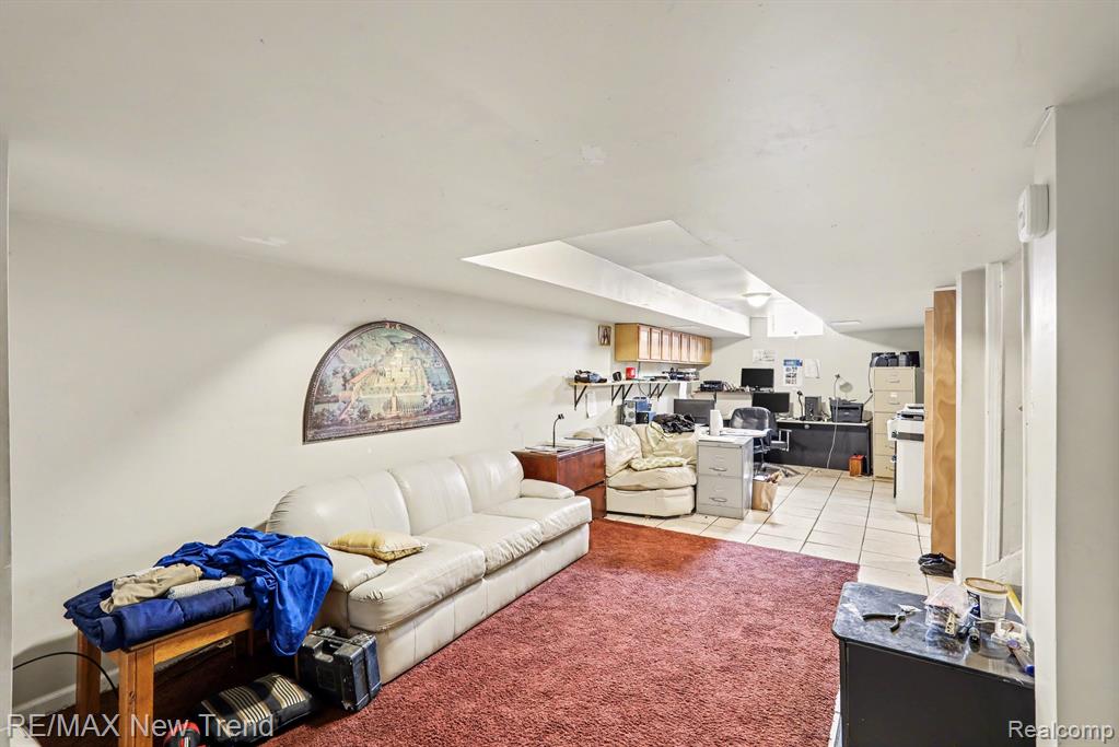 2174 Middlebelt Road West Bloomfield, MI 48324 - Photo 25 of 39