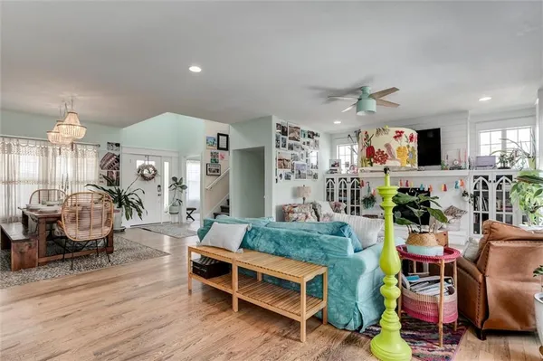 $649,000 | 3009 Southwest Arthur Drive, Lee's Summit, MO 64082