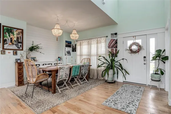 $649,000 | 3009 Southwest Arthur Drive, Lee's Summit, MO 64082