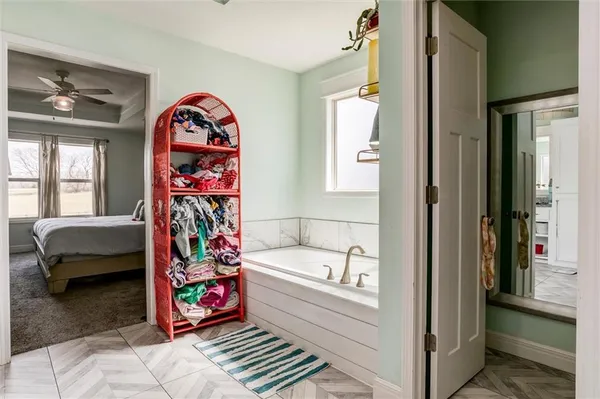 $649,000 | 3009 Southwest Arthur Drive, Lee's Summit, MO 64082