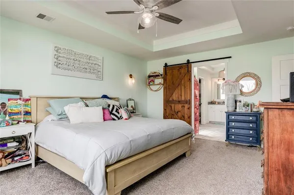 $649,000 | 3009 Southwest Arthur Drive, Lee's Summit, MO 64082
