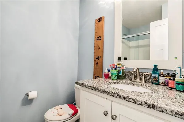 $649,000 | 3009 Southwest Arthur Drive, Lee's Summit, MO 64082