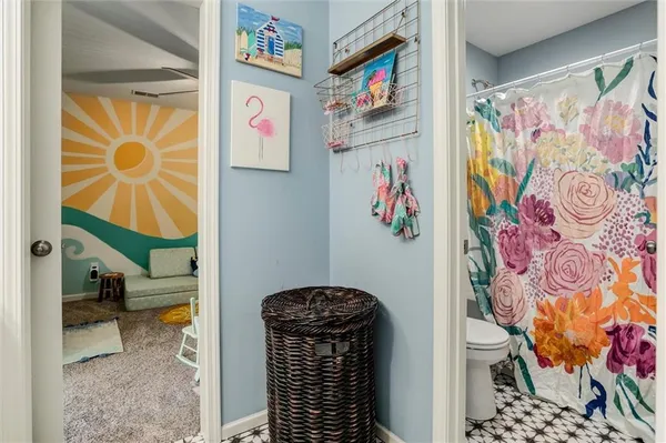 $649,000 | 3009 Southwest Arthur Drive, Lee's Summit, MO 64082