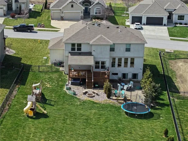 $649,000 | 3009 Southwest Arthur Drive, Lee's Summit, MO 64082