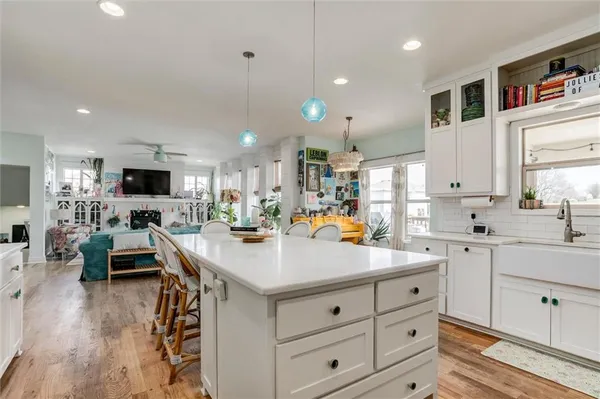 $649,000 | 3009 Southwest Arthur Drive, Lee's Summit, MO 64082