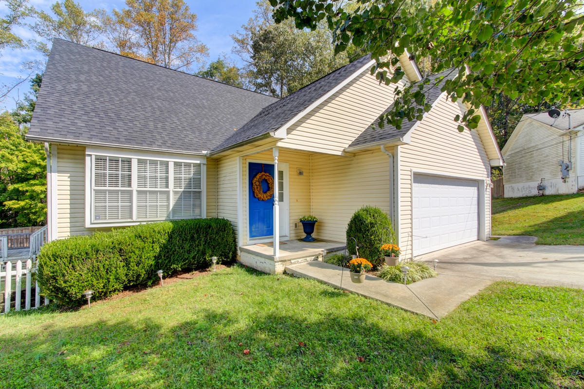 8317 Timber Ridge Lane Powell, TN 37849 - Photo 1 of 22 + Perceptions (2)