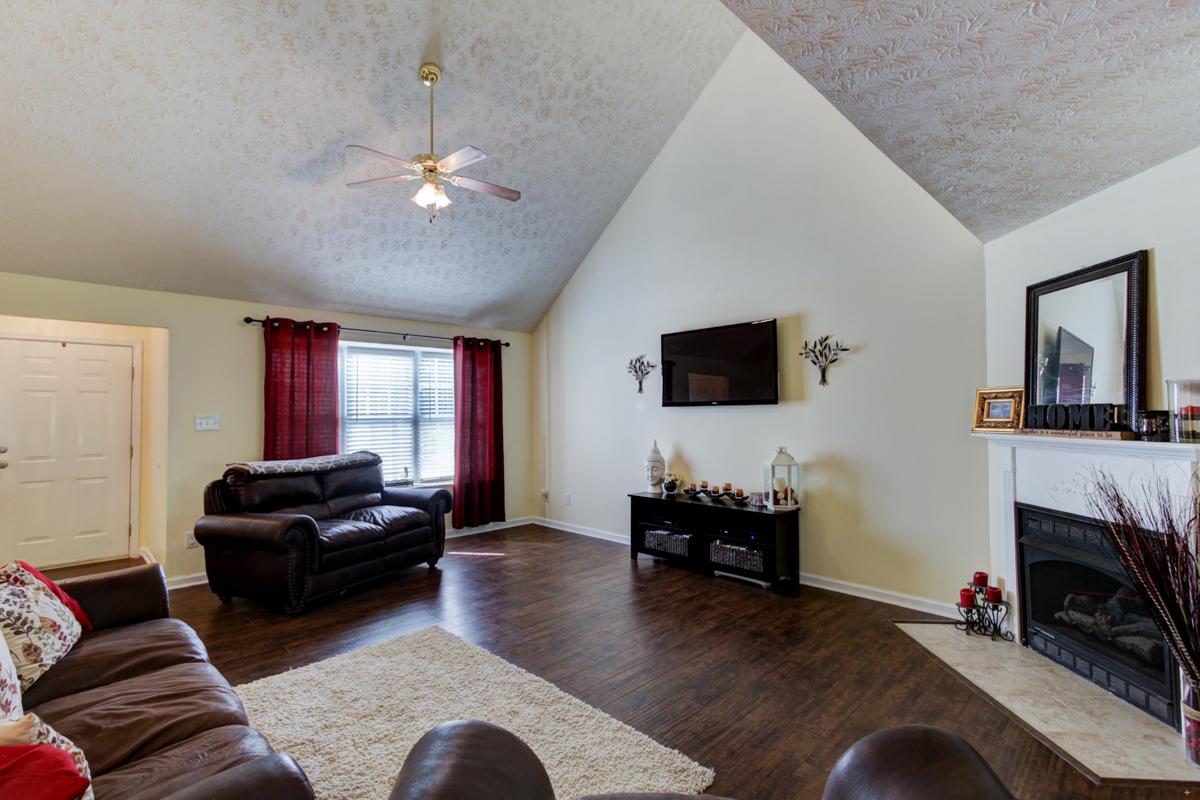 8317 Timber Ridge Lane Powell, TN 37849 - Photo 4 of 22 + Perceptions (3)
